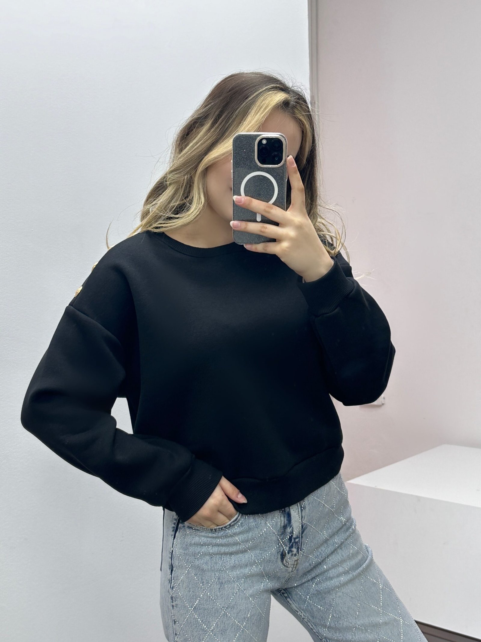 Facetune_09-03-2026-01-46-45