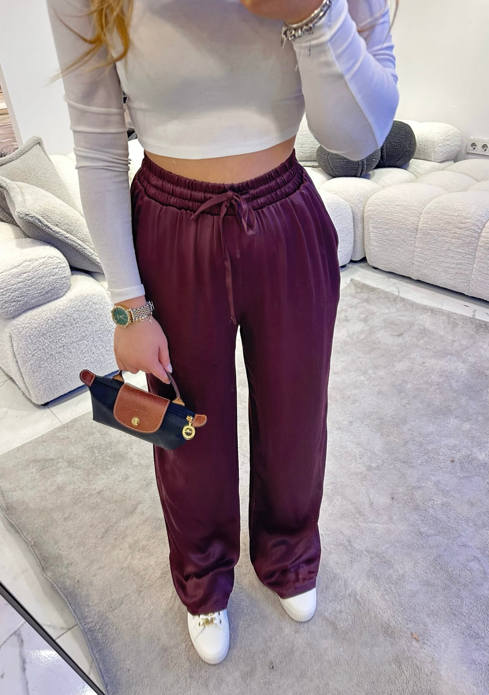 Facetune_12-03-2026-12-43-19