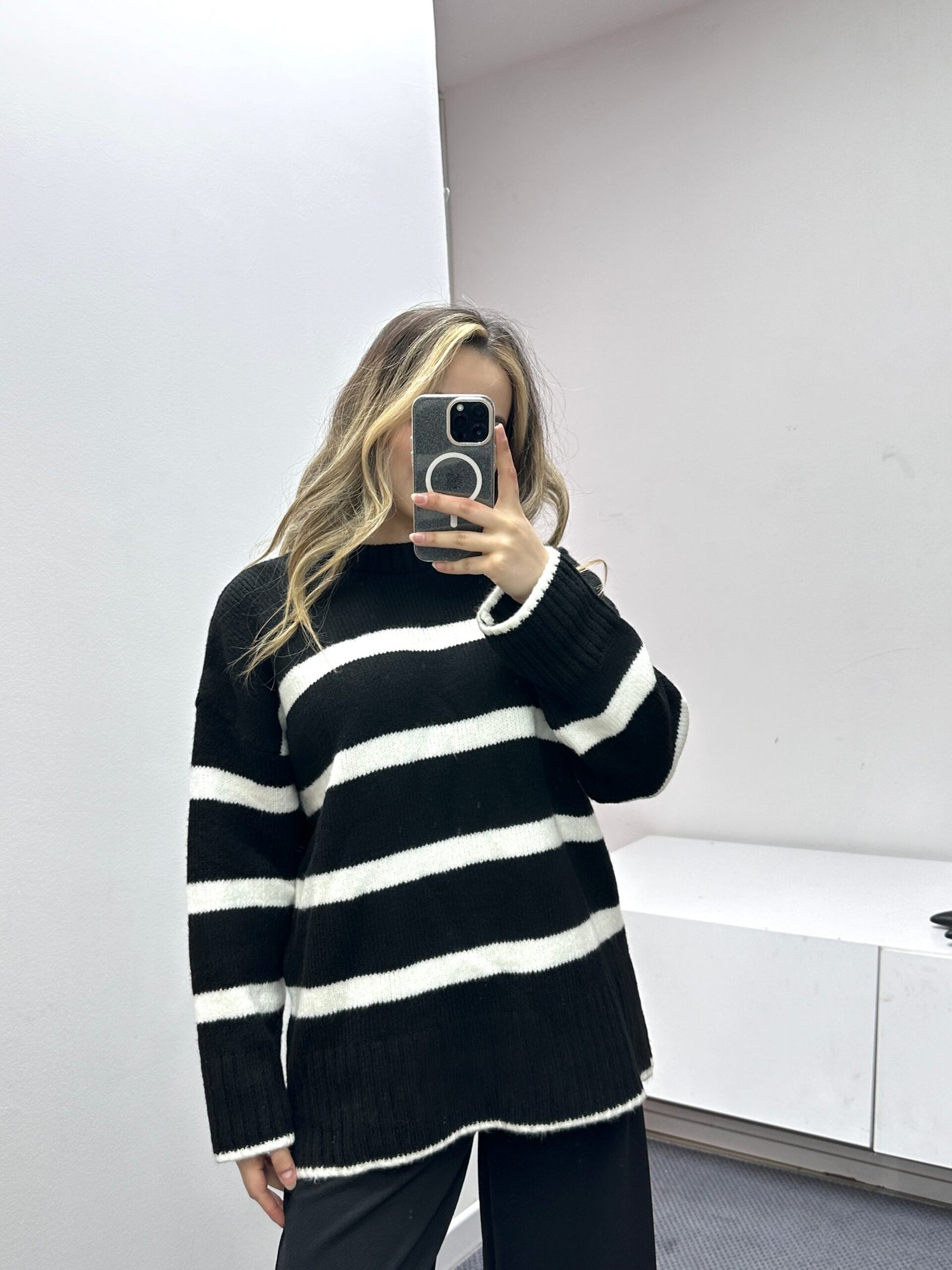 Facetune_06-03-2026-16-57-10