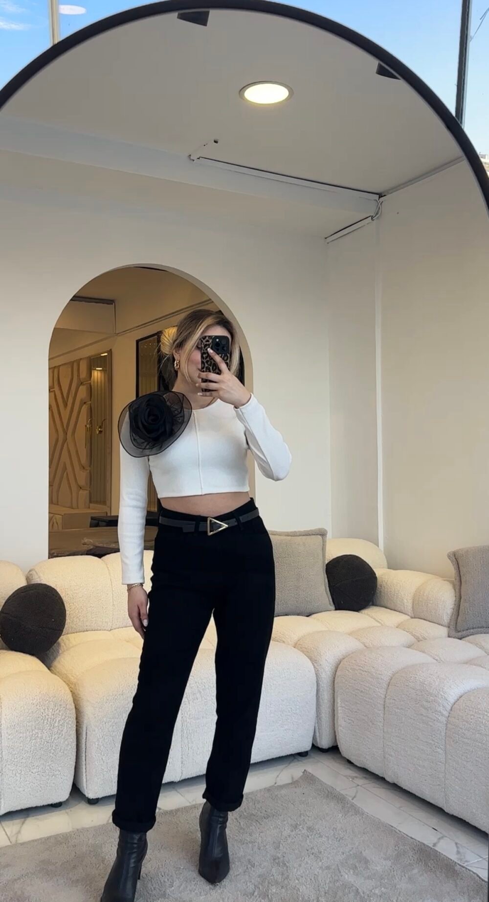 Shop Secondary Image